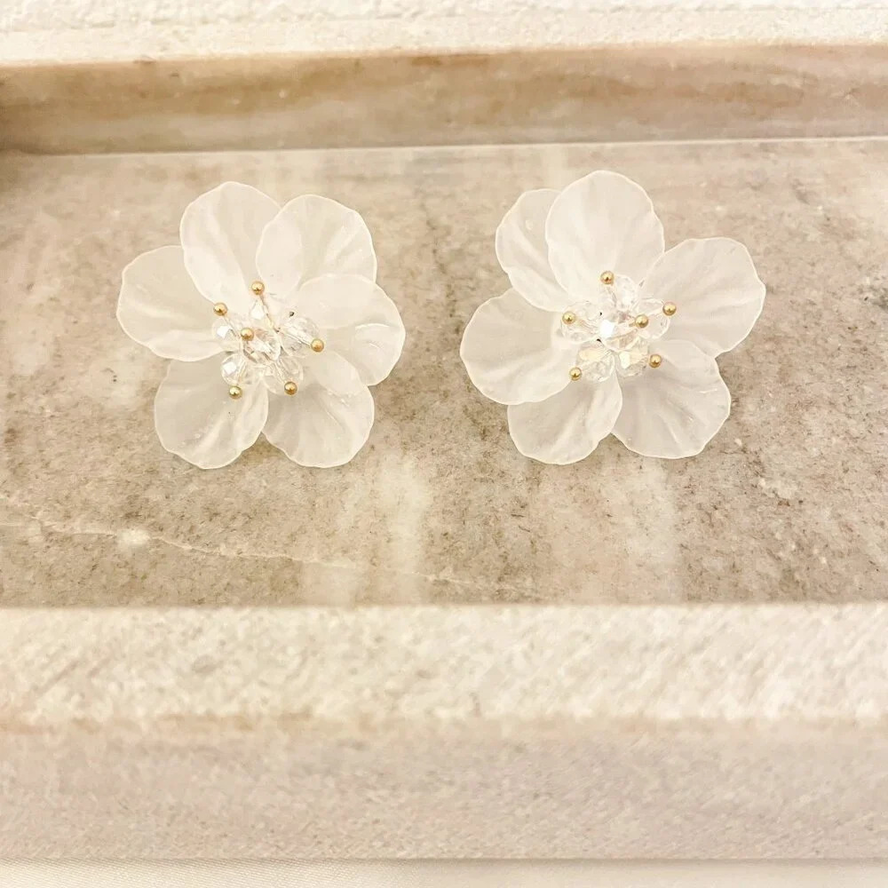 925 Sterling Silver Flower Petal Earrings Large Statement Earrings Floral Studs - Picture 10 of 12